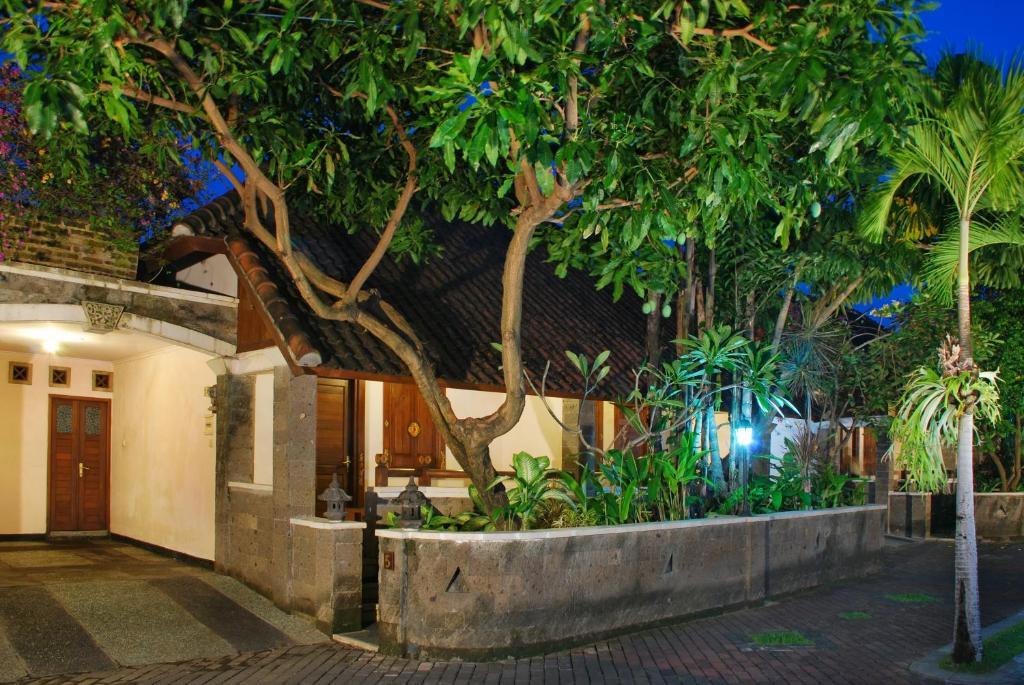 Taman Ayu 212 Hotell Denpasar Eksteriør bilde
